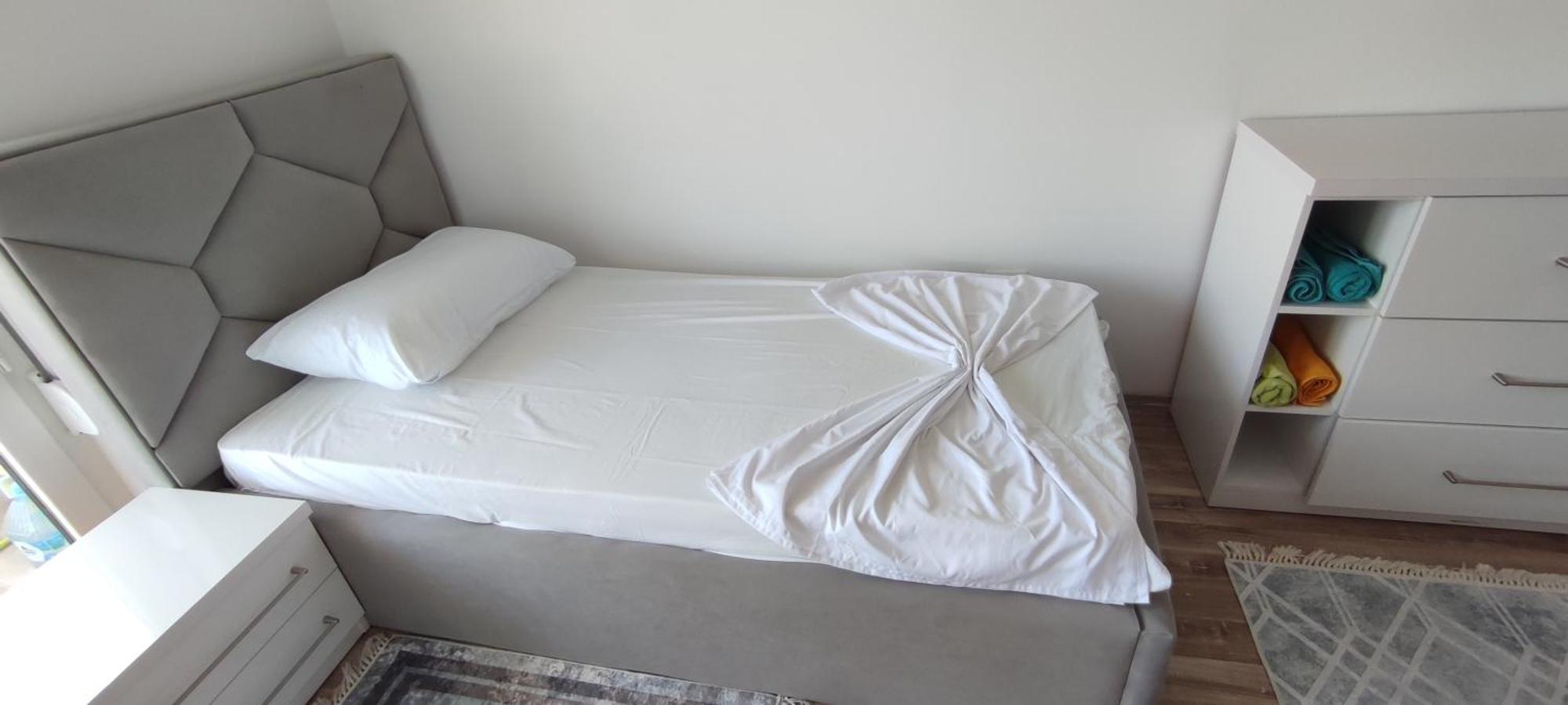 Sabi Apartment Golem Qerret Luaran gambar
